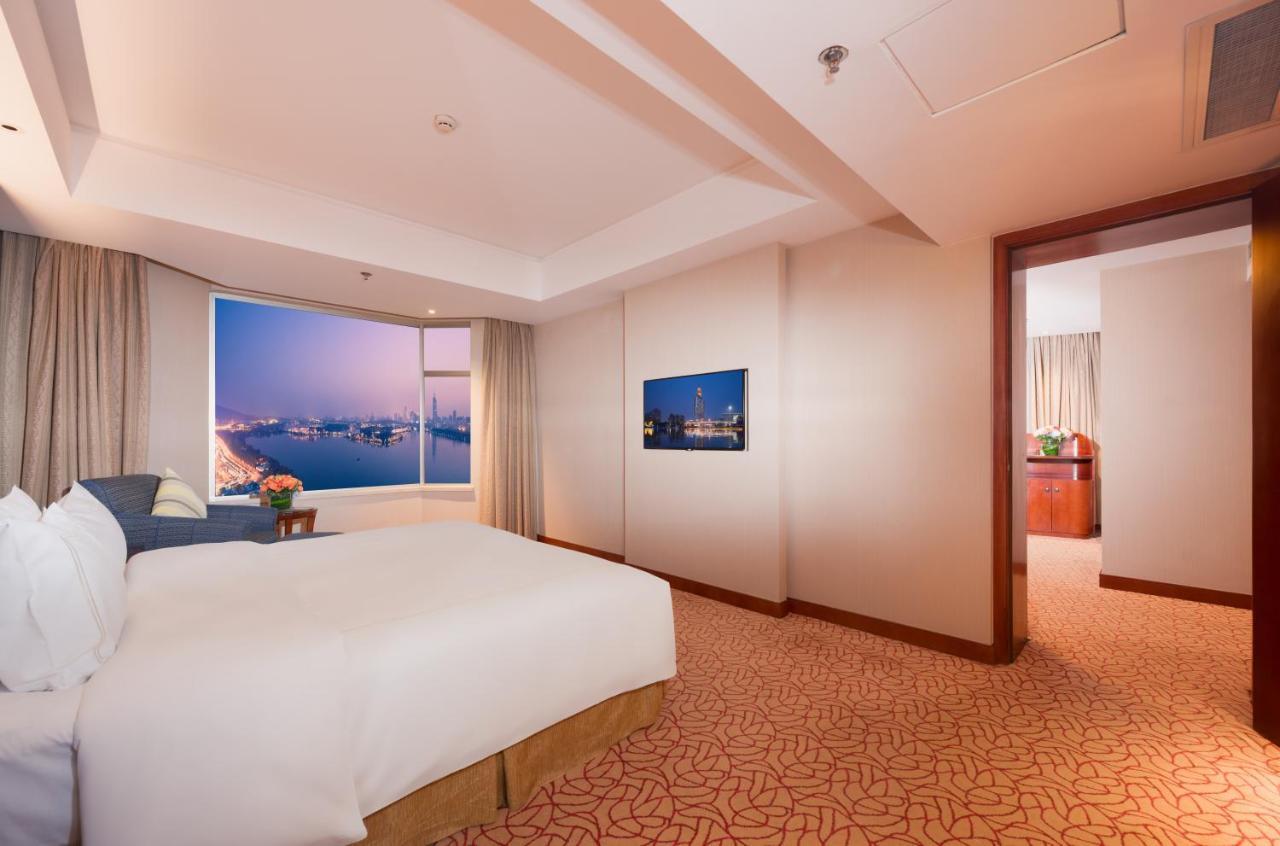 Shu Guang International Hotel Nanjing  Exterior photo