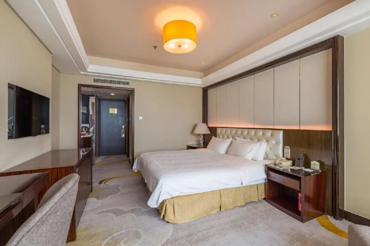 Shu Guang International Hotel Nanjing  Exterior photo